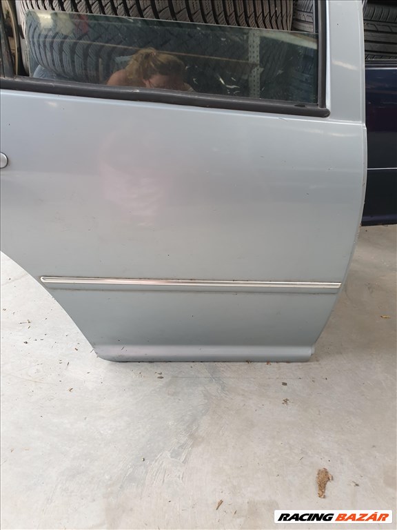 Volkswagen Golf IV kombi jobb hátsó ajtó LB5S színkódú  8. kép