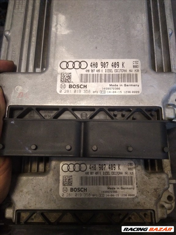 Audi A8 (D4 - 4H) Motorvezérlök 4h0907409k 1. kép