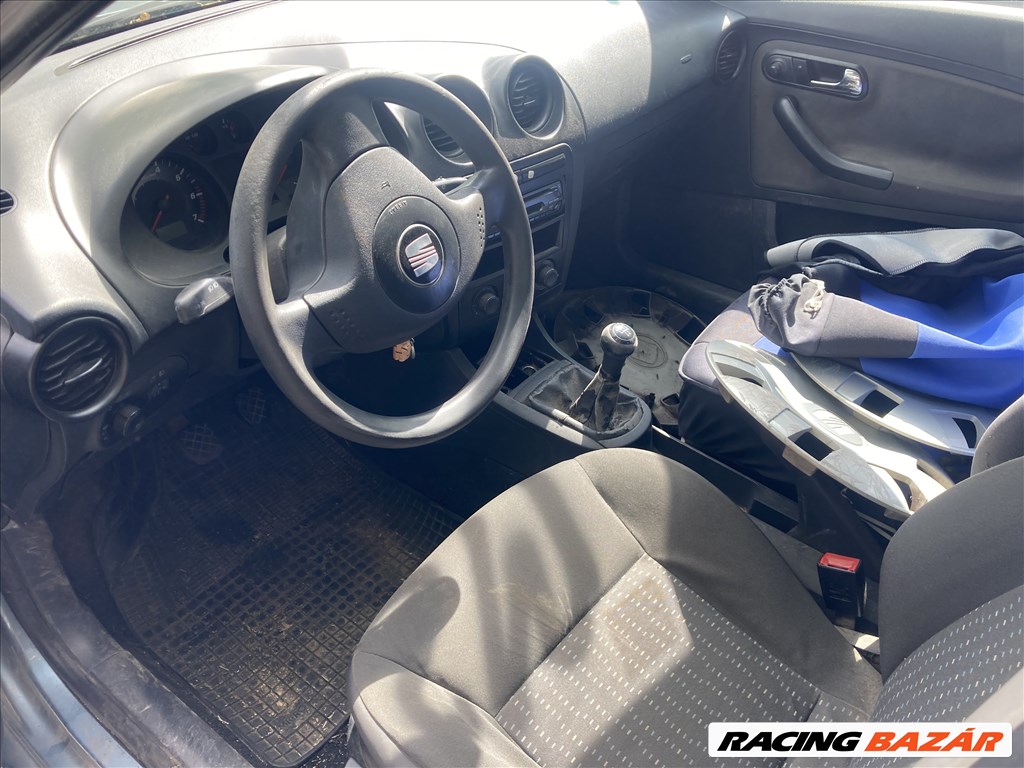 Seat Ibiza 6L 1.4i bontott alkatrészei 3. kép
