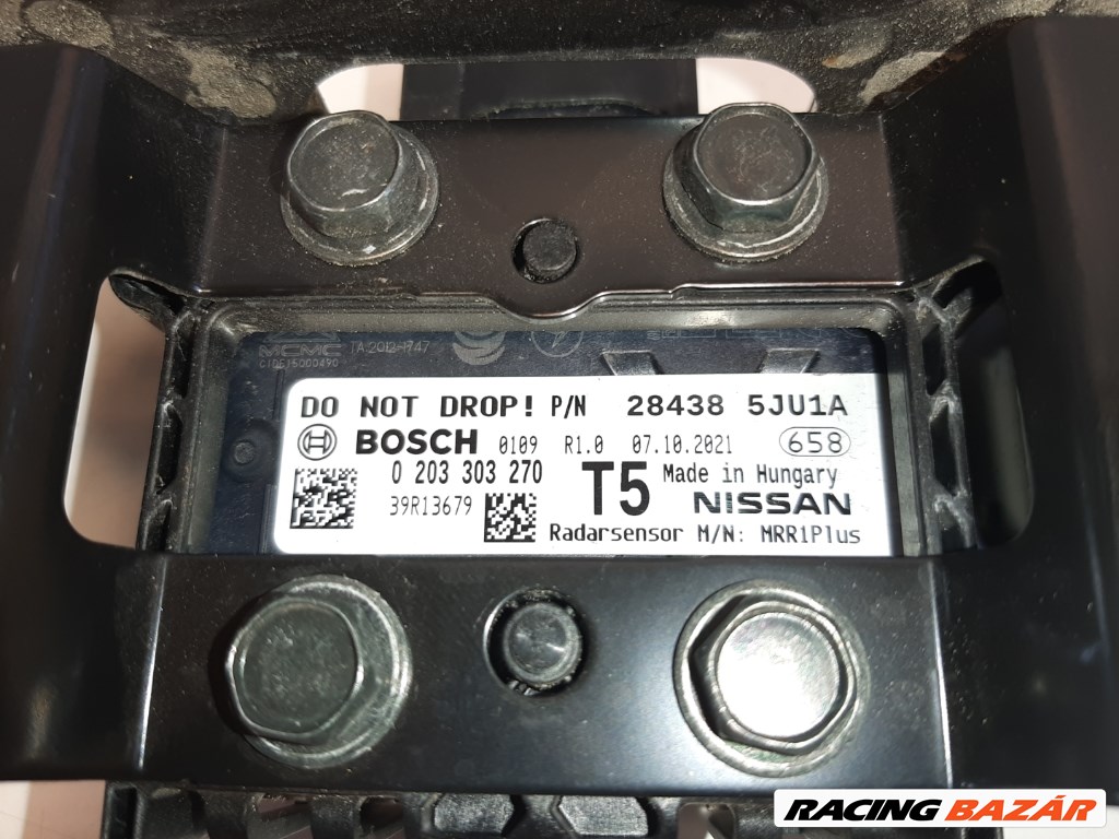 Nissan Navara (D23) Távolságtartó követés érzékelõ 284385JU1A 3. kép