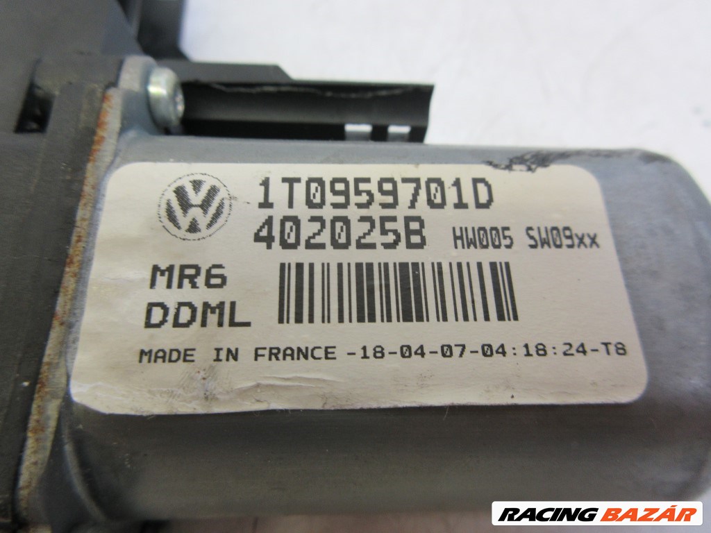 Skoda Octavia (1Z) bal elsõ ablakemelõ motor 1T0959701D 2. kép