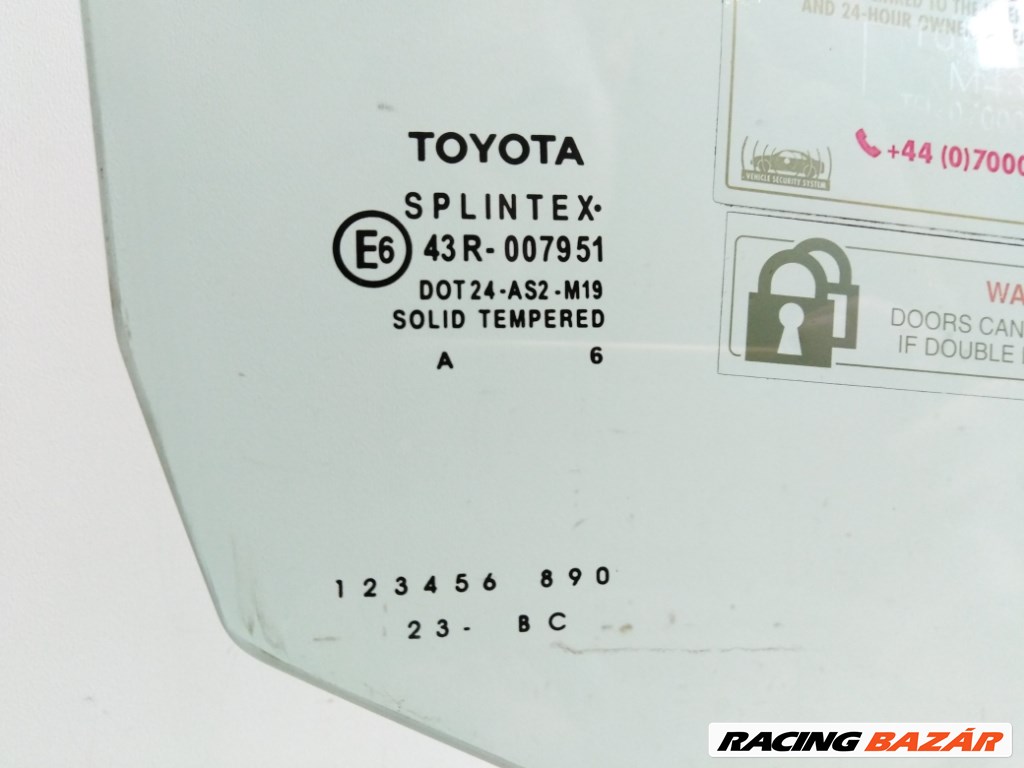 Toyota Yaris 3 ajtós jobb elsõ ajtó üveg lejáró 2. kép