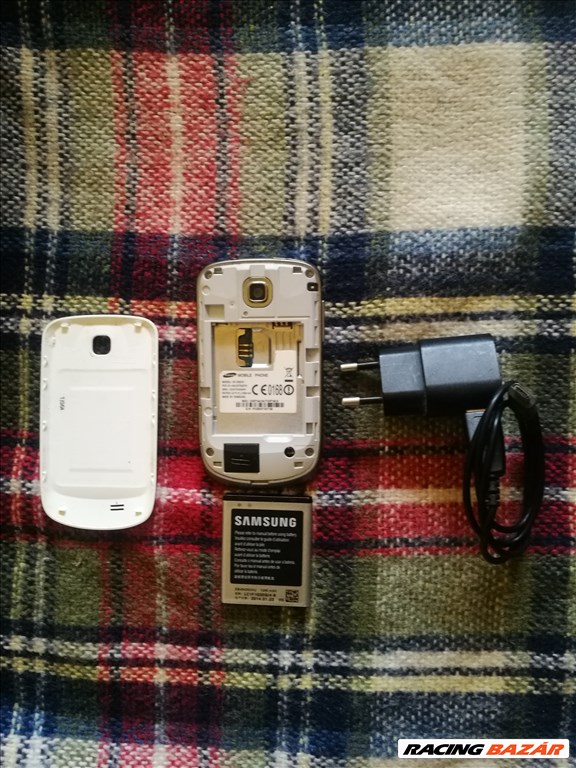 Újszerű Samsung Galaxy mini GT-S5570 kártya független okos mobiltelefon eladó  2. kép
