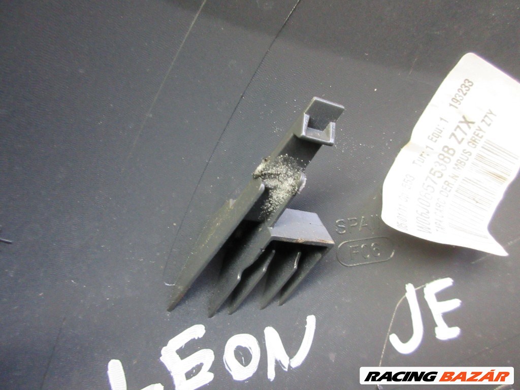 Seat Leon (1P) jobb elsõ visszapillantó tükör borítás 6J0857738B 3. kép