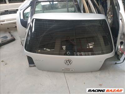 Volkswagen Golf IV csomagtérajtó LA7W színkóddal 