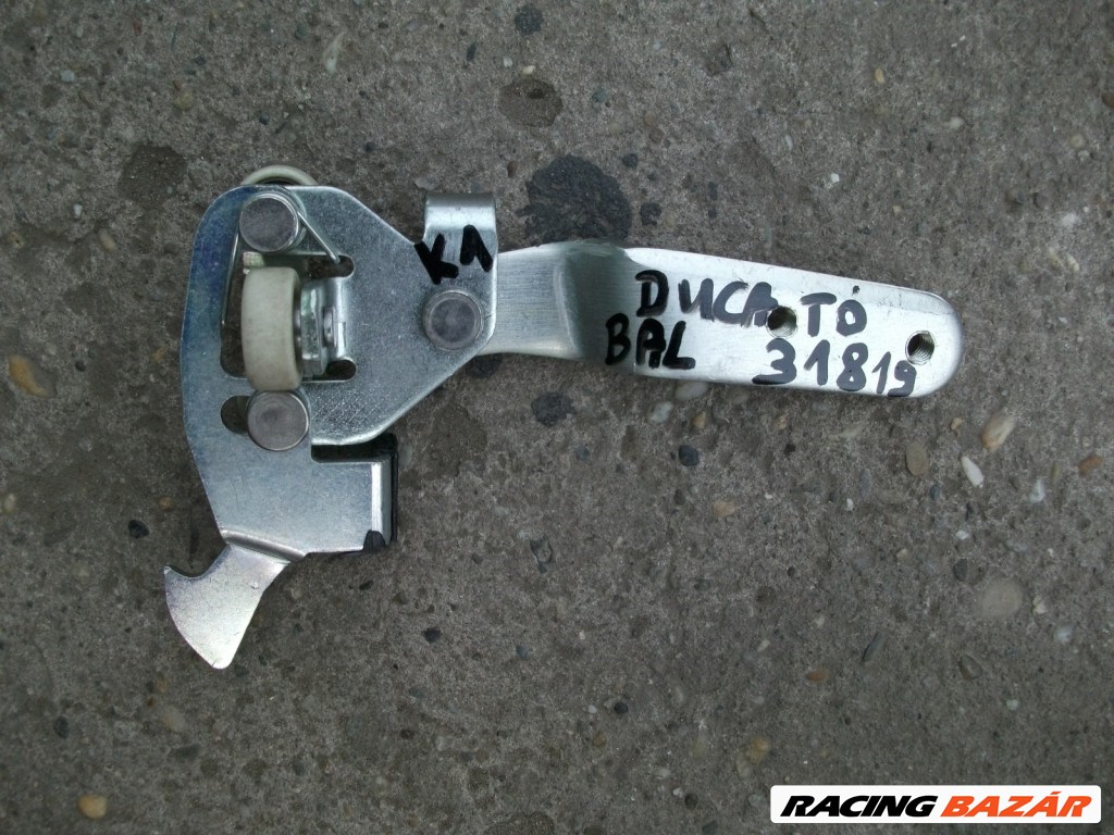 Fiat Ducato bal alsó tolóajtó görgõ 1. kép
