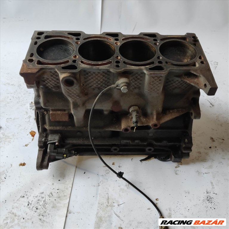 170112 Alfa Romeo 147 2000-2010 1,6 16v 105 Le benzin motor, motoralkatrészek AR37203 2. kép