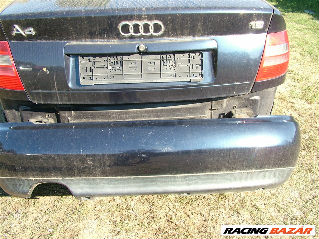 Audi A4 (B5 - 8D) 1.9 TDI audi a4 hátso lökhárito 2. kép