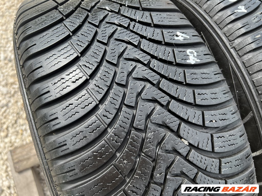 235/55 R17 Falken Eurowinter HS01 téli gumi 6mm 2. kép