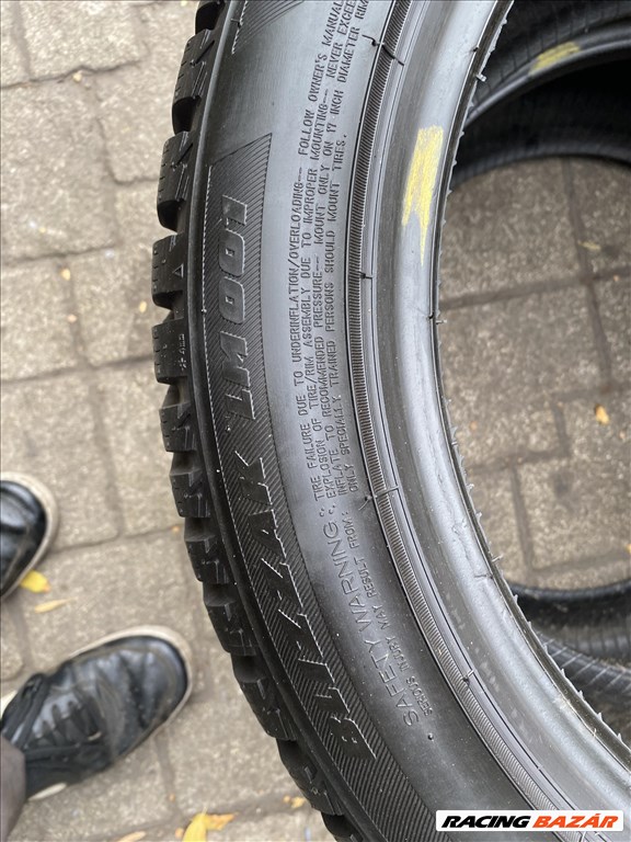  235/45R17 újszerű Bridgestone Blizzak LM001 téli gumi 2db 5. kép