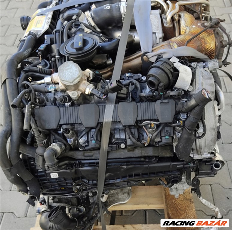 Audi RS7 (C7 - 4G) C7 - 4G CRD motor  3. kép