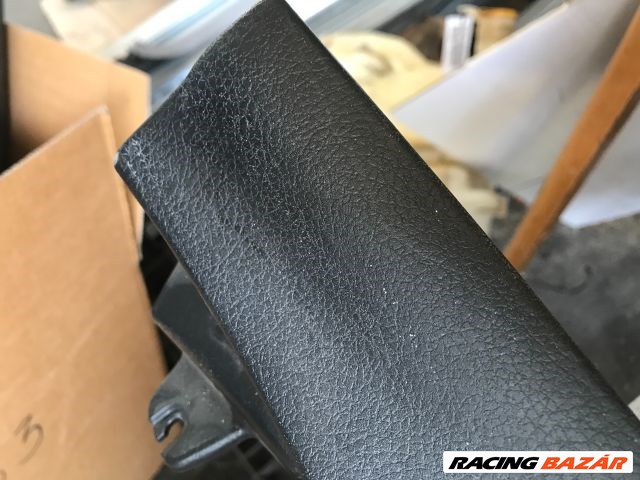 Subaru Impreza III Bal hátsó Belső Küszöb Burkolat 94061fg010 4. kép