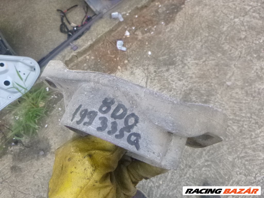 Vw, AUDI  1.9 Pdtdi Első motortartó bak 8D0 199 335 Q 8d0199335q 4. kép