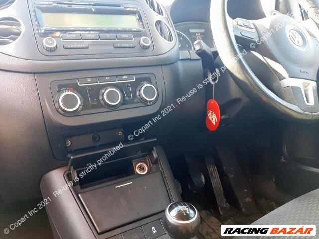 Volkswagen Golf Plus bontott alkatrészei 14. kép