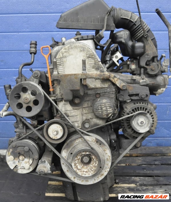 Honda HR-V I D16W1 motor alkatrészek  2. kép
