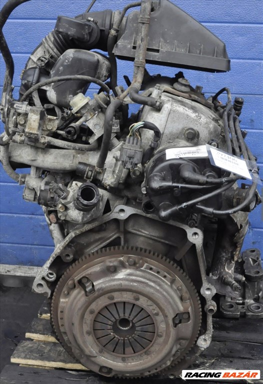 Honda HR-V I D16W1 motor alkatrészek  3. kép
