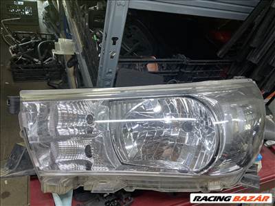 Toyota Hilux (AN120/AN130) fényszóró 