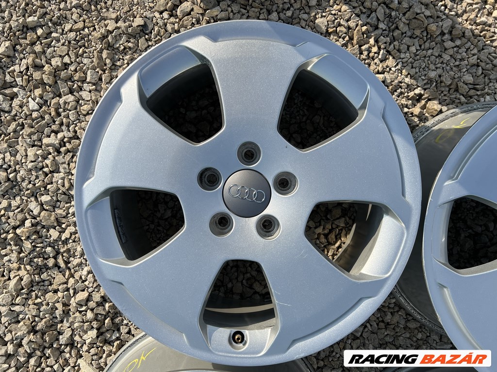 5x112 17" Audi gyári alufelni 7,5Jx17h2 ET56 3. kép