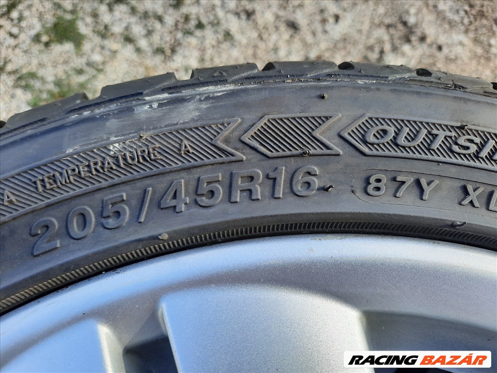  16 colos nyári gumi: 205/45R16 Sailun (Dot4221) egy szezont futott  7. kép