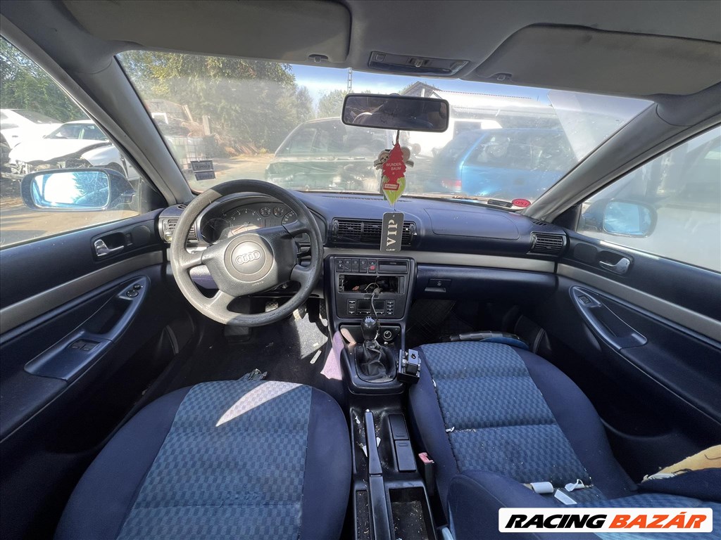 Audi A4 1.6 -AHL- bontott alkatrészei 3. kép