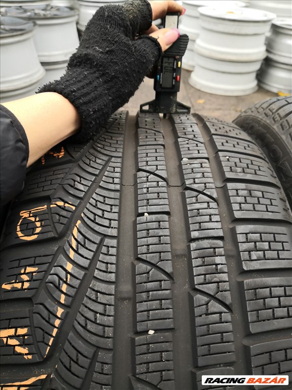 235/35 R19 és 295/30 R19 Pirelli téli gumi 155000ft a 4db/140/ 4. kép