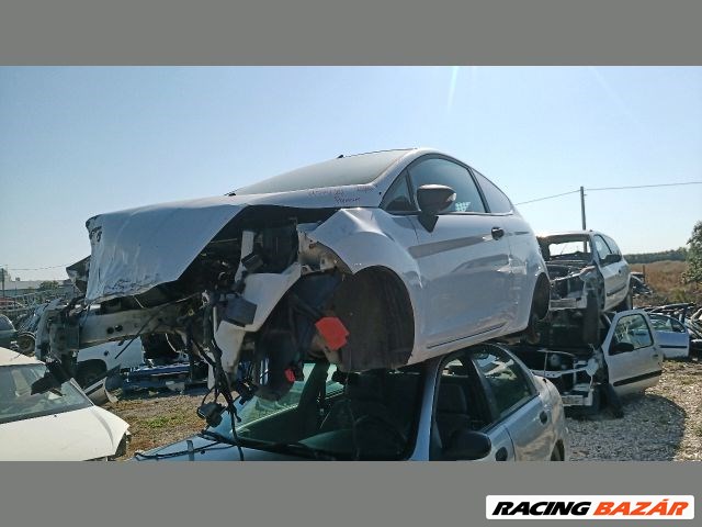 Ford Fiesta Mk6 bontott alkatrészei (23/110) 4. kép