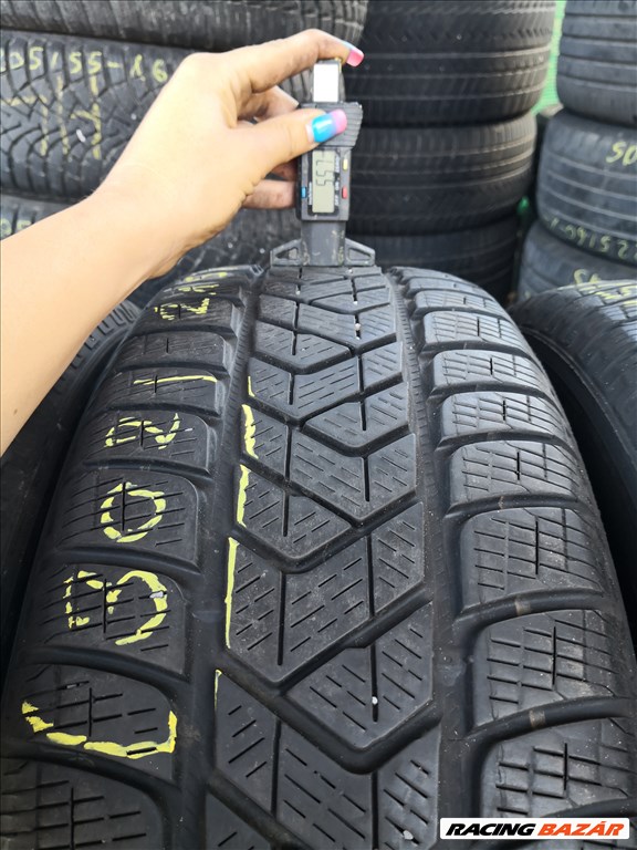  215/65 R17 Pirelli téli gumi 55000ft a 4db/302/ 1. kép