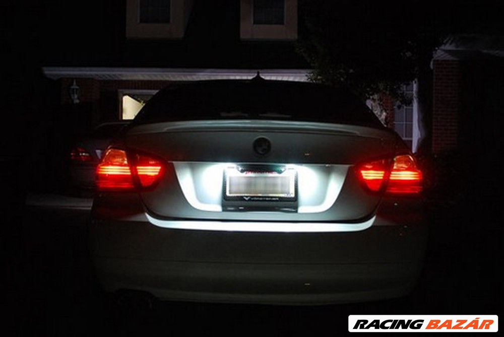 BMW LED-es rendszámtábla világítás E39 E46 E53 E63 E64 E83 E87 E60 E61 E90 E92 E93 E70 E71 E82 E83 E88 E87 E84 E46 COUPE/CABRIO facelift 2004-2006 1. kép