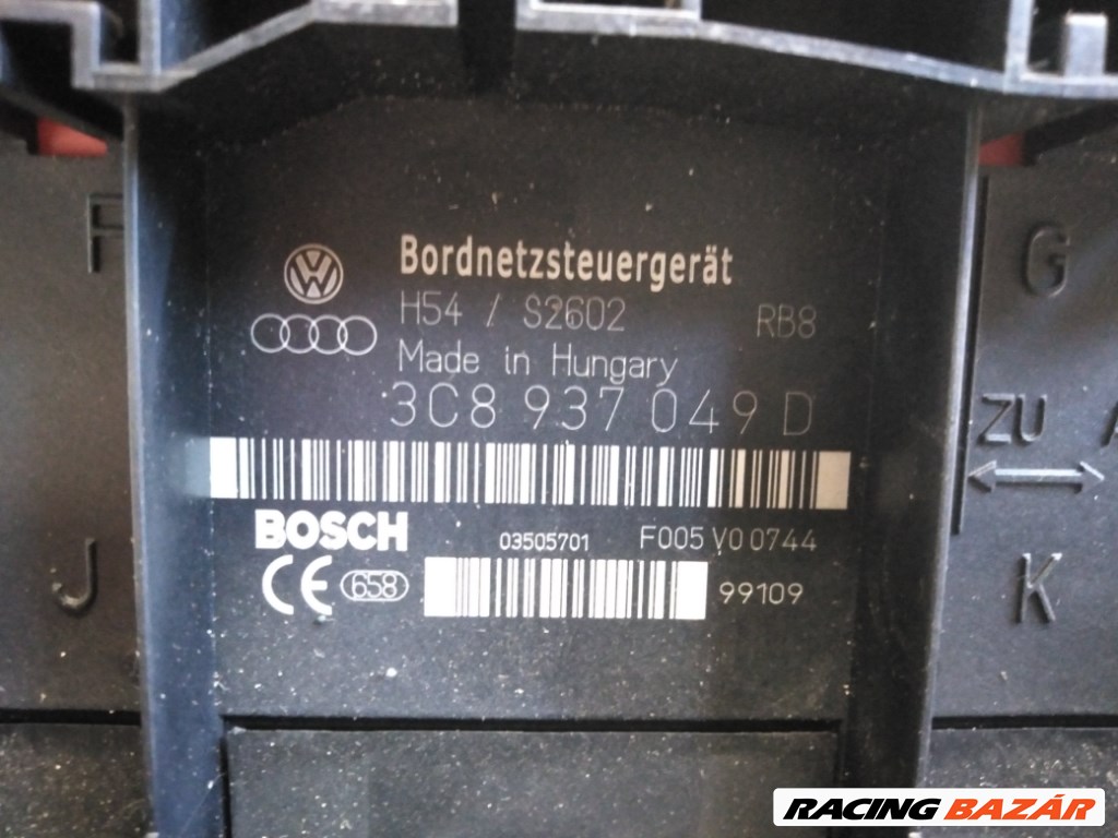 Volkswagen Caddy (2K) komfort elektronika 3C8937049D 3. kép