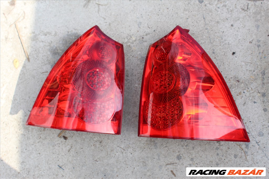 Peugeot 307 2007 hátsó lámpa 9655768680 2. kép