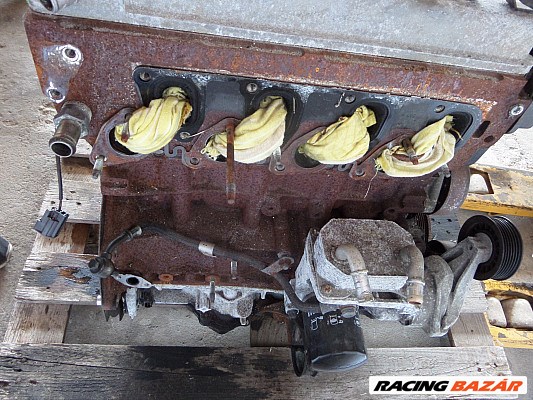 Ford Galaxy III MK3 1.8 dízel TDCI fűzött motor hengerfejjel 4. kép