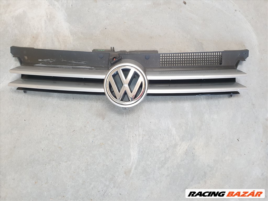 Volkswagen Golf IV hűtőrács LD7V színkóddal  1. kép