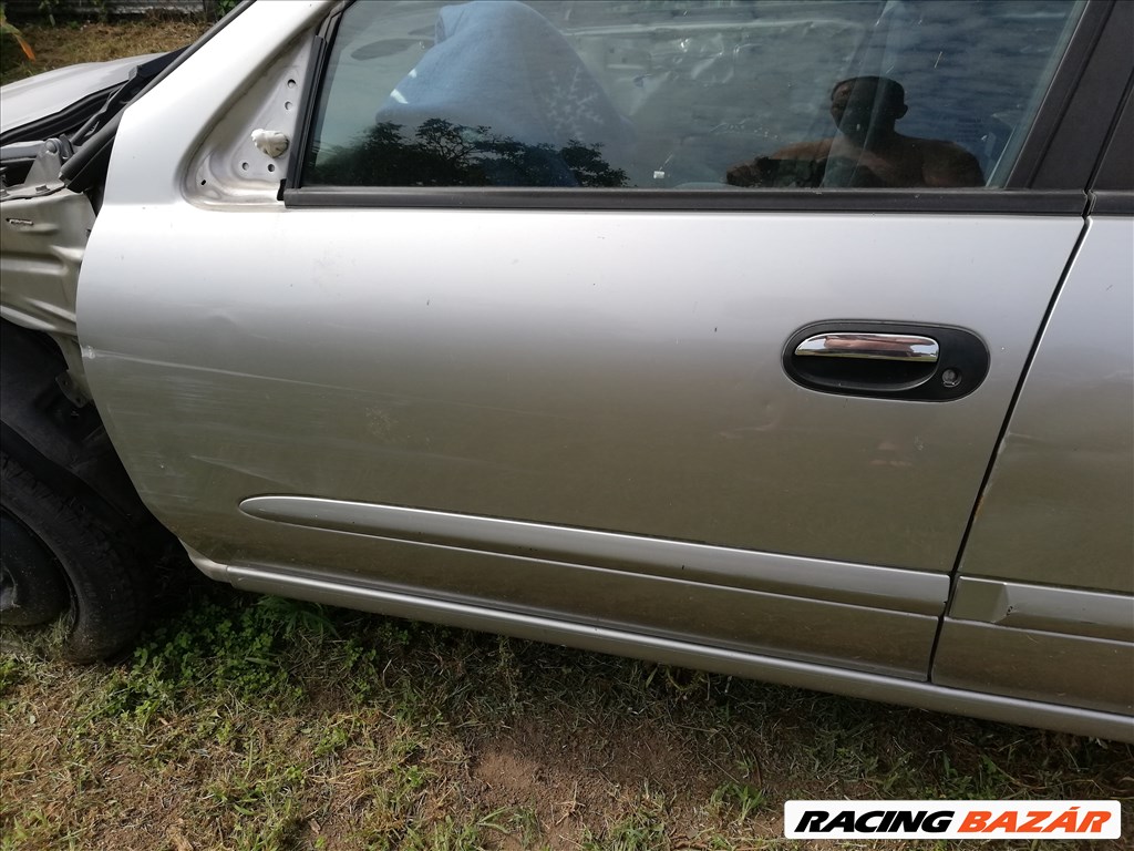 Nissan Almera bal első ajtó üresen N16 Almera 2006 1. kép