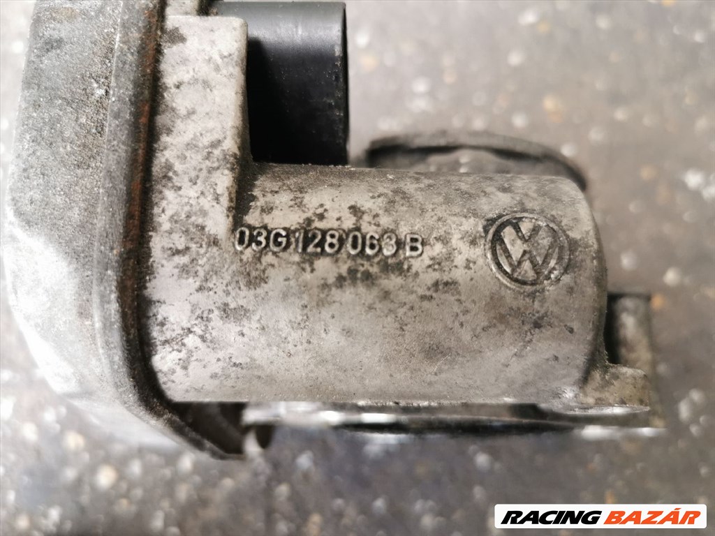 Volkswagen Passat B6 2.0 TDI fojtószelep  03g128063b 3. kép