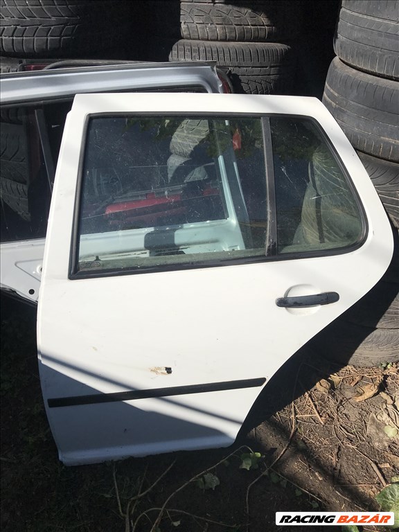 Volkswagen Golf IV bal hátsó ajtó üresen 1. kép