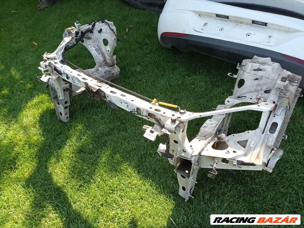 Opel Astra K Homlokfal  2. kép