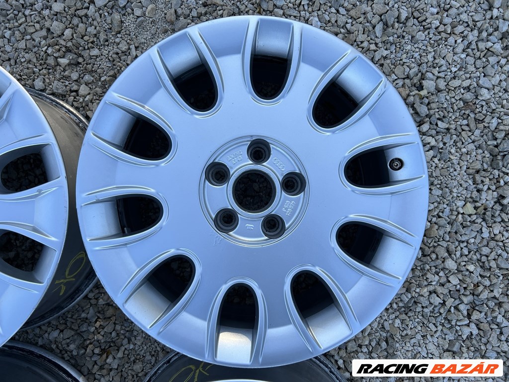 5x112 17" Audi gyári alufelni 8Jx17h2 ET43 4. kép