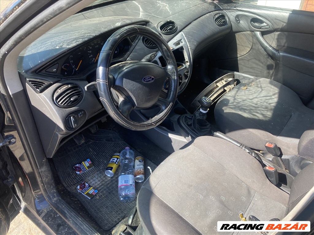 Ford Focus Mk1 1.4i bontott alkatrészei 3. kép