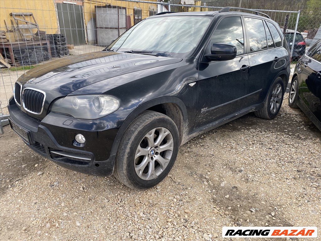 BMW X5 306d3 (E70) bontott alkatrészei 1. kép