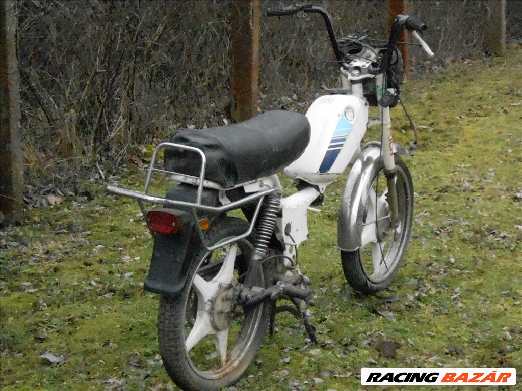 PUCH X50-4 KISMOTOR HIÁNYOS ÁLLAPOTBAN ELADÓ 99. kép