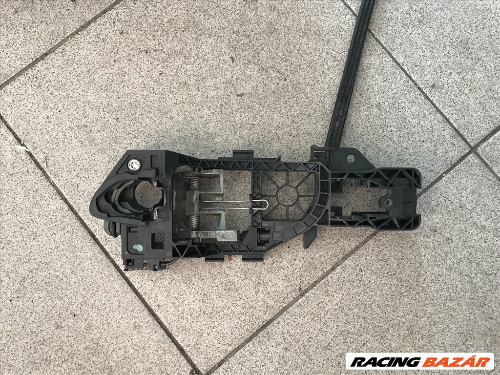 Volkswagen Passat B6 bal első kilincs konzol 3c0837885f 1. kép