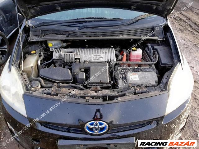 Toyota Prius (XV30) bontott alkatrészei 7. kép