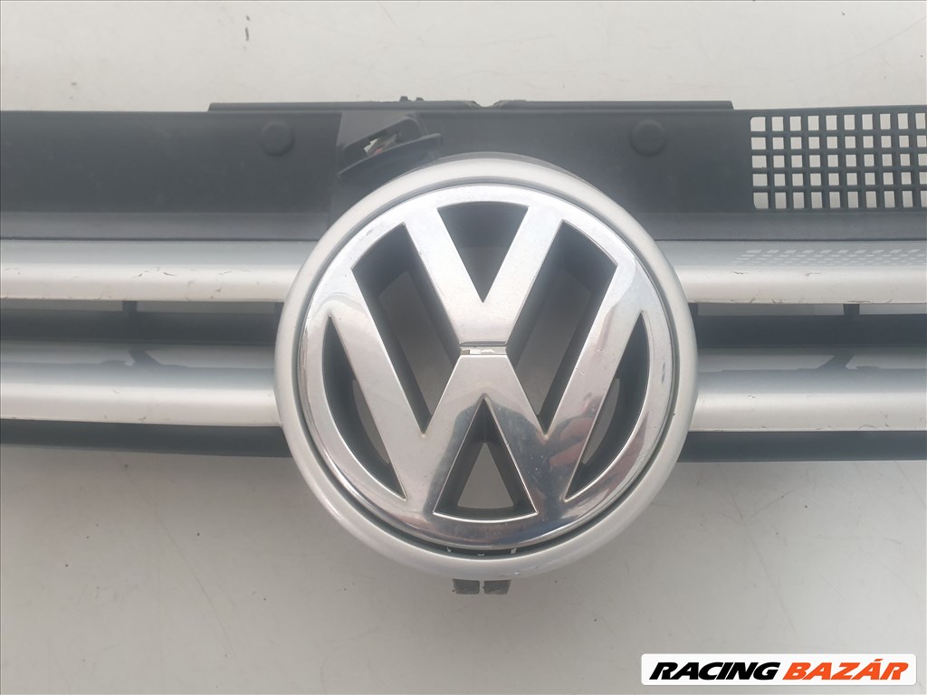 Volkswagen Golf IV hűtőrács LB7Z 3. kép