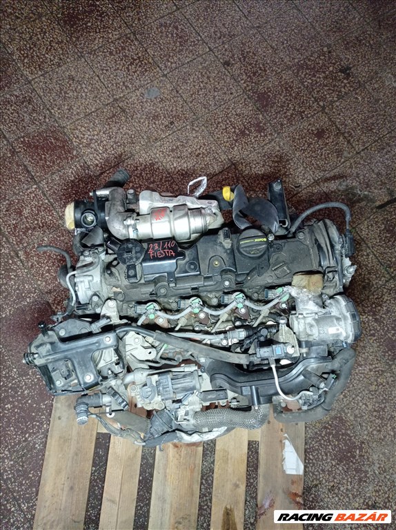 Ford Fiesta Van 1.5 TDCi Komplett motor segédbetendezésekkel motorkód: UGJC (116501) 1. kép