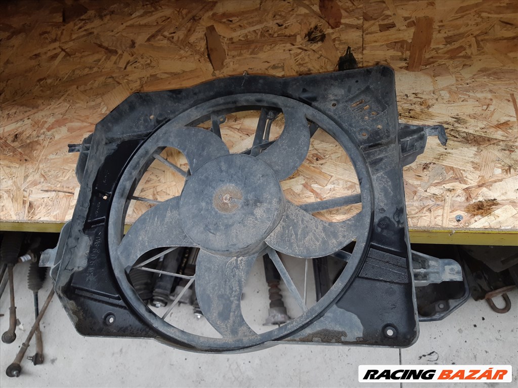 Ford Focus I Vízhûtõ Ventilátor 3135103329 2. kép