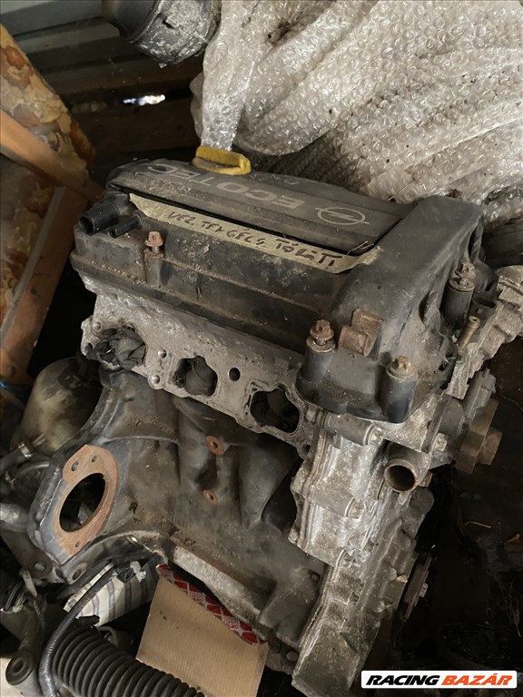 Opel Z10XEP komplett motor ( vezérműtengely hibás) 1. kép