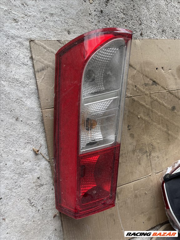 Dacia Dokker Jobb hátsó lámpa 1. kép