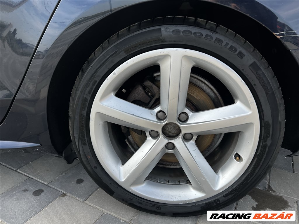 Audi A4 B8 bontás 2009 27. kép