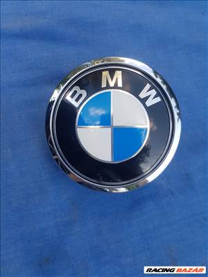 BMW 1-es sorozat E81, E87, E87 LCI csomagtérnyitó gomb mikrokapcsolóval, hátsó emblém
