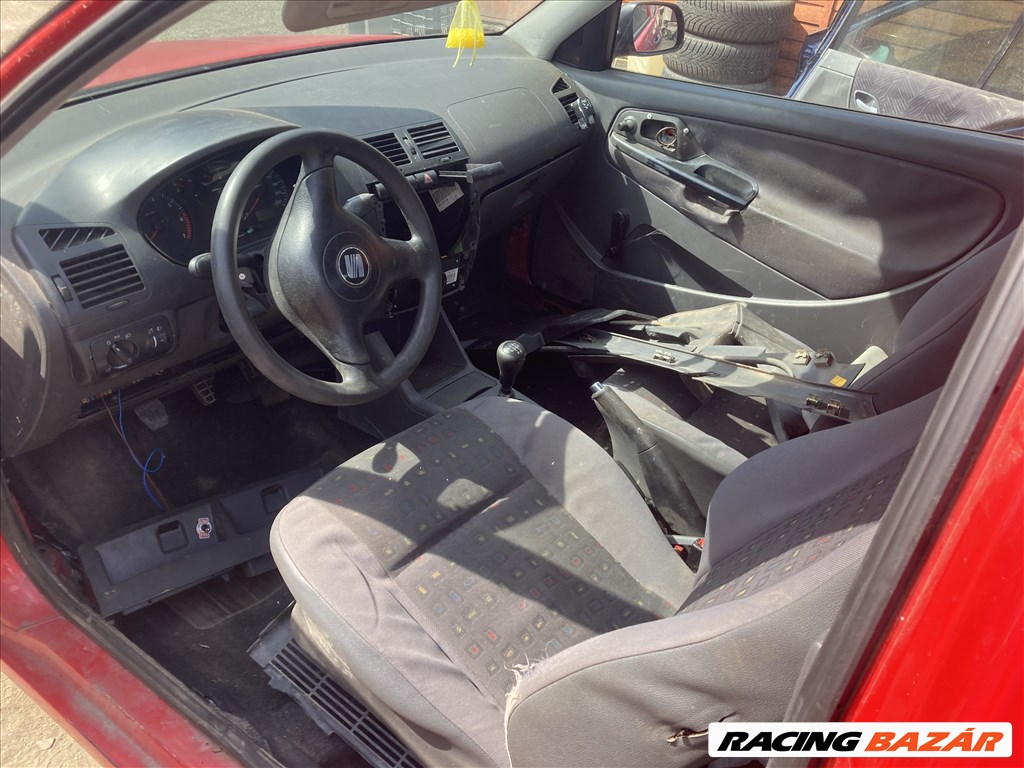 Seat Ibiza 6k2 1.0i bontott alkatrészei 3. kép